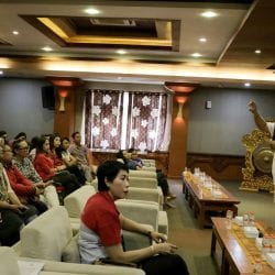 Hendra di Indonesia Marketeers Festival 2019 Bali presentasi untuk UKM di Bali