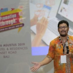 Hendra di Indonesia Marketeers Festival 2019 Bali presentasi untuk Korporasi di Bali